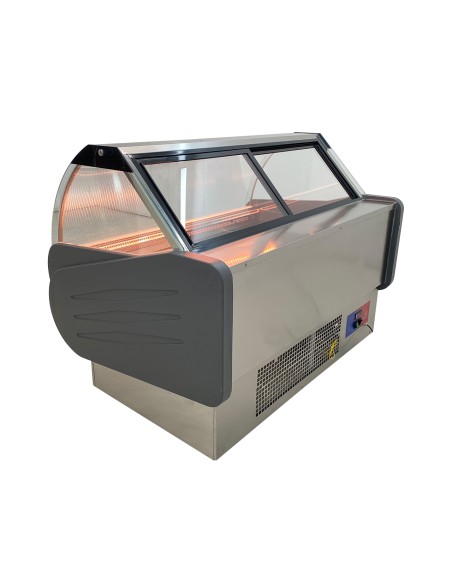 Vitrina Charcutera Color acero –1500 x 1050 x 1200 mm – Refrigeración Ventilada – Cristal Curvo