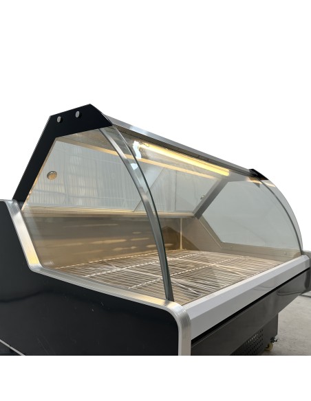 Vitrina Charcutera Color Negro 1500 x 1050 x 1200 mm – Refrigeración Estática – Cristal Curvo