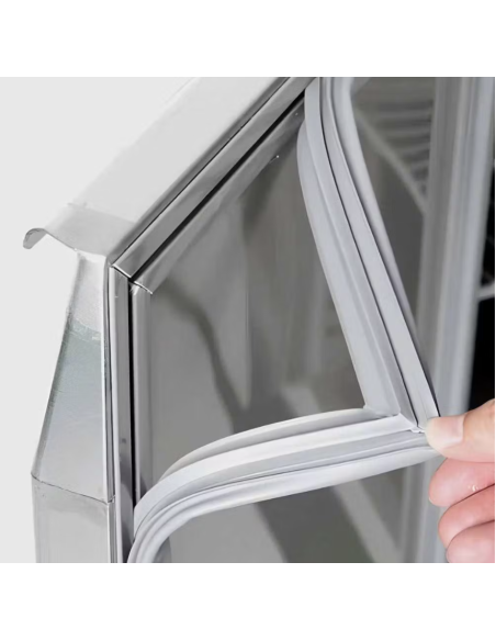 Mesa refrigerada de acero inoxidable 3 puertas 260 litros fondo 700mm